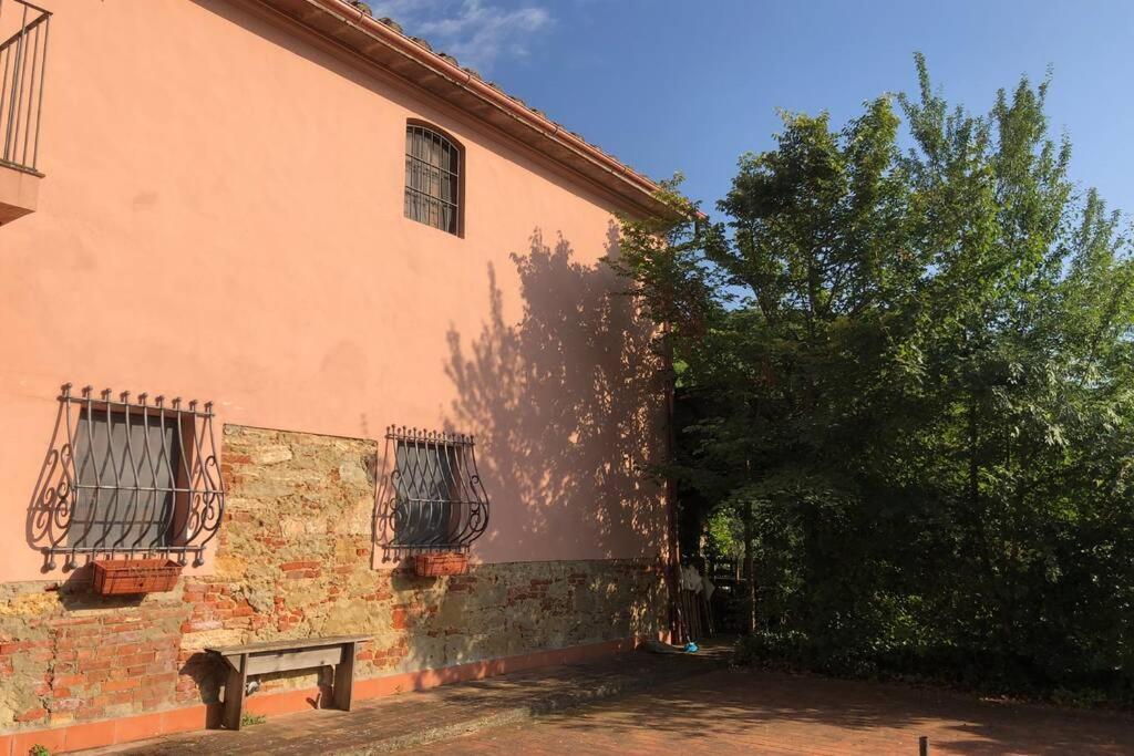 La Casa Nel Bosco Βίλα Lari Εξωτερικό φωτογραφία