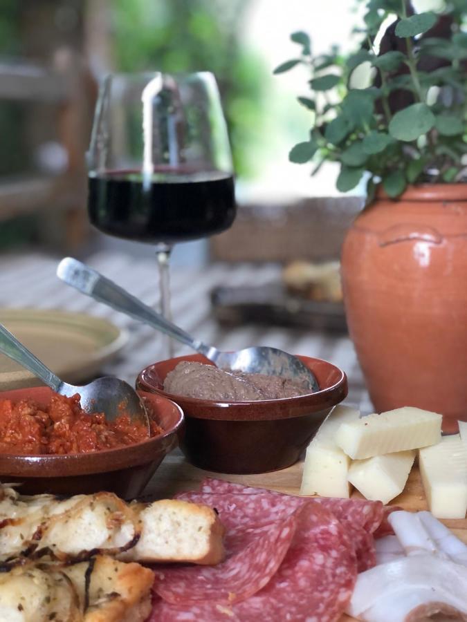 La Casa Nel Bosco Βίλα Lari Εξωτερικό φωτογραφία